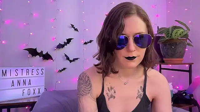 mistressannafoxx online show from November 2025 09:37:02 PM