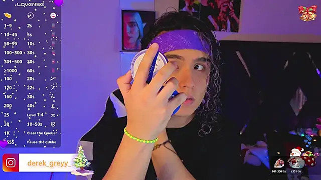 derek greyy  online show from December 2025 06:24:02 PM