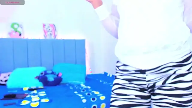 penelopestar 2 online show from September 2025 03:17:02 AM