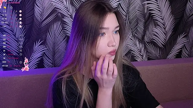 Yuki Star online show from September 2025 04:45:01 PM