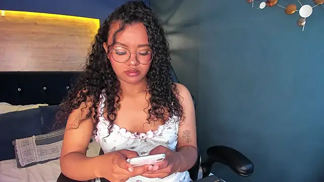 Terry ebony online show from September 2025 04:27:02 AM