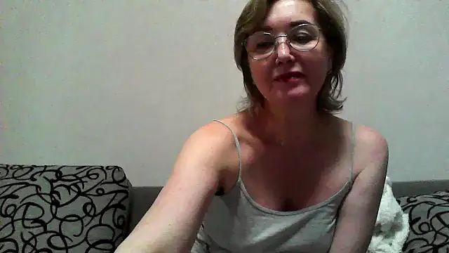 IrynaMolbertx online show from February 2026 07:40:01 PM