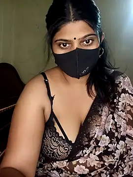 Snapshot of reena502 chatting on July 2026 12:50:02 AM reena502 online show from July 2026 12:50:02 AM