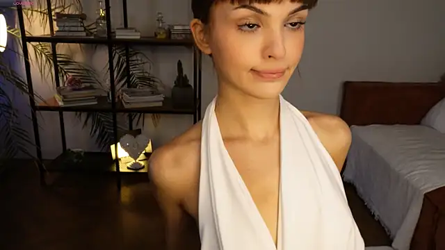 Eva Zill online show from September 2025 08:16:01 AM