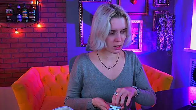 BethanyCloud online show from December 2025 05:38:02 AM