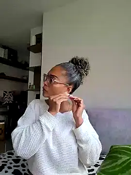 Snapshot of BiiancaEstradaa chatting on July 2026 07:38:01 PM BiiancaEstradaa online show from July 2026 07:38:01 PM