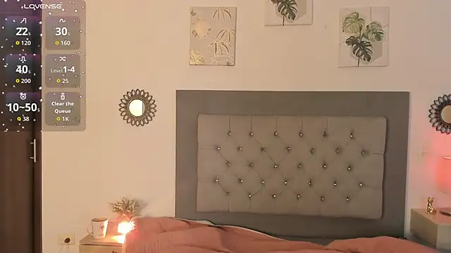 Seraphyne666 online show from September 2025 12:28:02 PM