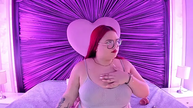 Snapshot of Lushi_Love chatting on May 2026 03:03:02 AM Lushi Love online show from May 2026 03:03:02 AM