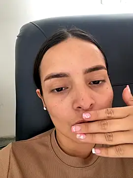 Snapshot of Mia_jhoonson chatting on October 2025 03:03:01 PM Mia jhoonson online show from October 2025 03:03:01 PM