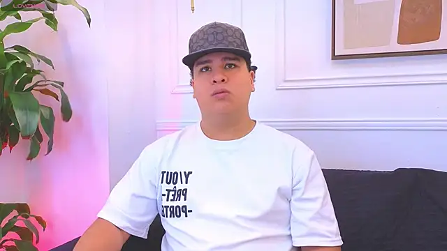 Naim Bennetsex online show from February 2026 06:48:01 PM