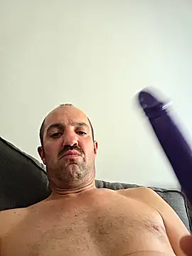 Snapshot of Asturberga chatting on June 2026 04:07:02 PM Asturberga online show from June 2026 04:07:02 PM
