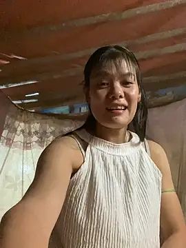 PhanHaa online show from November 2025 12:37:02 PM