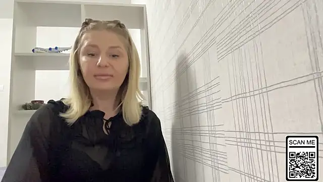 Blondie xoxoxo online show from November 2025 02:16:01 PM