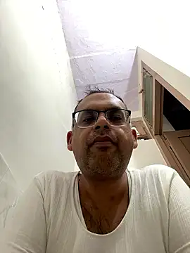 Snapshot of Rupkumarmaleforfun chatting on January 2026 04:11:01 PM Rupkumarmaleforfun online show from January 2026 04:11:01 PM