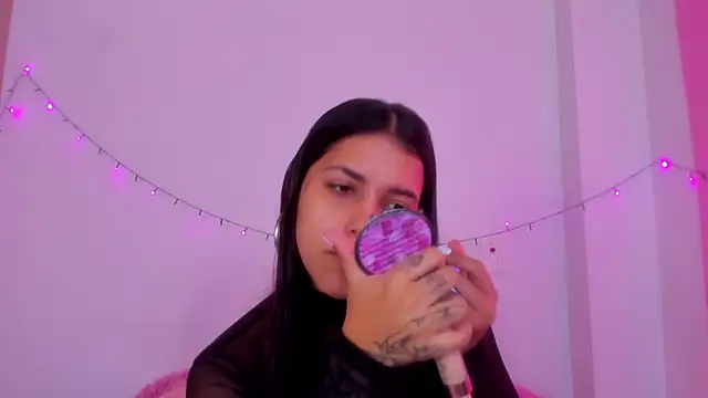 Abby roussee online show from October 2025 01:20:02 PM