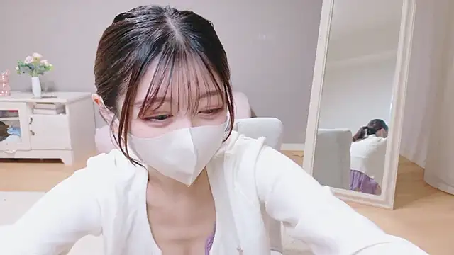 Yuna-ch online show from February 2026 02:35:01 PM