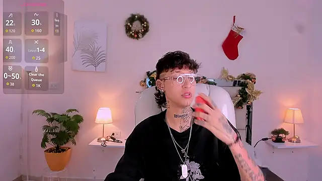 Luci Rose online show from November 2025 02:33:02 AM