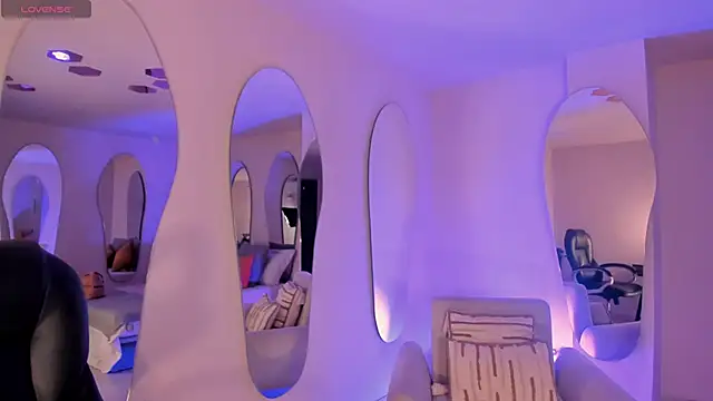 AyshelBrown online show from October 2025 04:37:02 AM