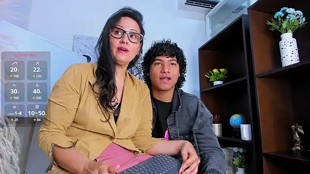 Miriam milf online show from September 2025 12:30:01 PM