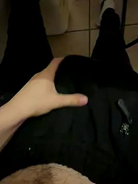 Dicksxd online show from September 2025 08:34:02 PM