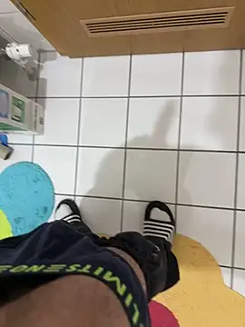 Dicksxd online show from October 2025 08:15:02 AM