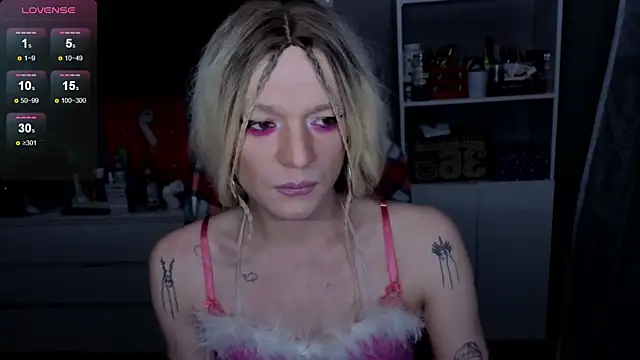 Snapshot of Kkkylie chatting on March 2026 04:07:02 AM Kkkylie online show from March 2026 04:07:02 AM