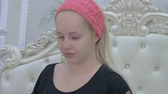 EllieFrosty  online show from March 2026 09:55:01 PM