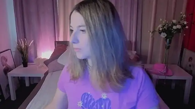 evafolver online show from October 2025 06:12:01 AM