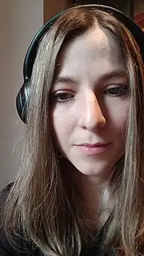 evafolver online show from November 2025 12:05:02 PM