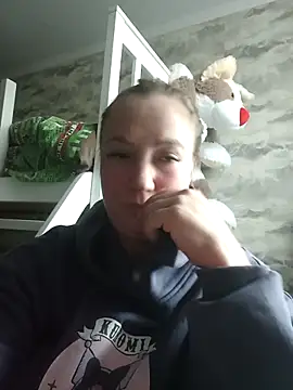 Kiss Eva online show from March 2026 03:06:02 PM