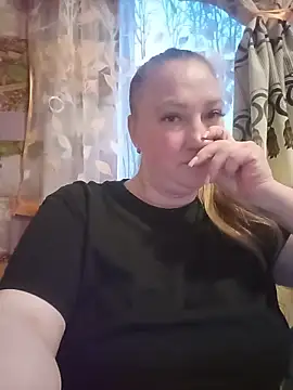 Snapshot of Kiss_Eva chatting on May 2026 05:29:01 PM Kiss Eva online show from May 2026 05:29:01 PM