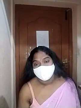 Snapshot of Megha_21 chatting on September 2025 07:28:01 PM Megha 21 online show from September 2025 07:28:01 PM