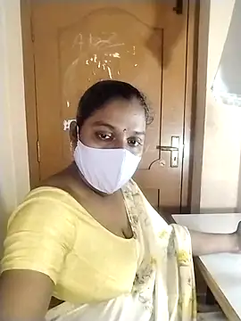 Snapshot of Megha_21 chatting on October 2025 06:20:02 PM Megha 21 online show from October 2025 06:20:02 PM