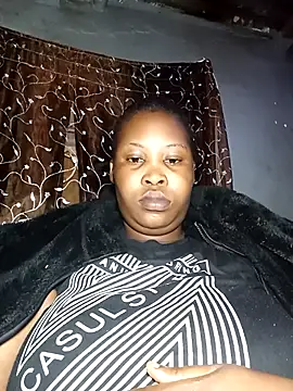 OCEANSQUITERXXX online show from September 2025 05:56:01 AM