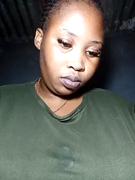 OCEANSQUITERXXX online show from November 2025 06:04:02 AM