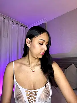 MiilaBlake online show from December 2025 08:14:02 PM