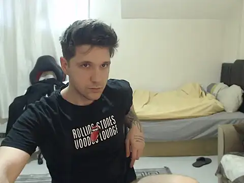 2handsomemann online show from April 2026 03:49:02 PM