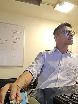 Juann-cock online show from February 2026 11:32:01 PM