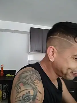 Juann-cock online show from April 2026 06:27:01 PM