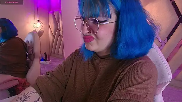 Snapshot of Lilith_curvy chatting on September 2025 07:28:01 PM Lilith curvy online show from September 2025 07:28:01 PM
