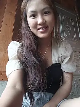 Snapshot of May_nhi chatting on June 2026 01:26:02 AM May nhi online show from June 2026 01:26:02 AM