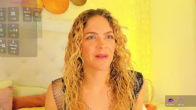 Velora   online show from December 2025 03:45:02 AM