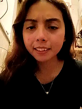 Snapshot of MoonBlueSex chatting on October 2025 04:22:01 AM MoonBlueSex online show from October 2025 04:22:01 AM