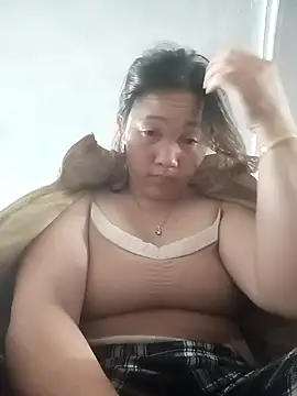 miumiu 00 online show from February 2026 01:20:01 PM