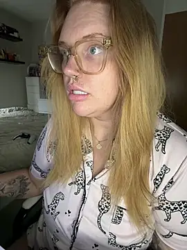 Snapshot of MysteriousMylaX chatting on March 2026 02:45:01 PM MysteriousMylaX online show from March 2026 02:45:01 PM