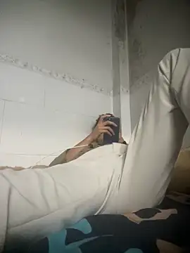 linh21107 online show from November 2025 11:27:01 PM