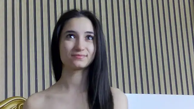 CarolinaBlair online show from April 2026 05:59:01 AM