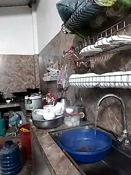 linda bae00 online show from November 2025 12:35:02 AM