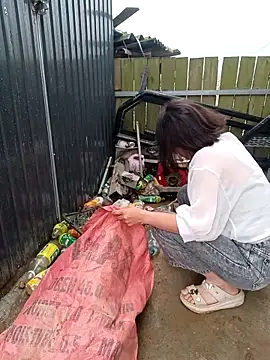 linda bae00 online show from April 2026 12:19:01 AM