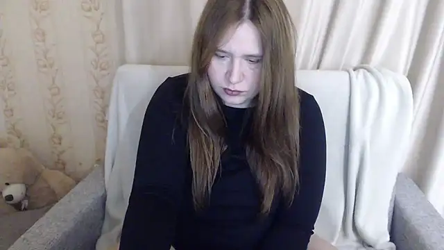 Snapshot of AdelinaLawson chatting on December 2024 12:38:02 PM AdelinaLawson online show from December 2024 12:38:02 PM